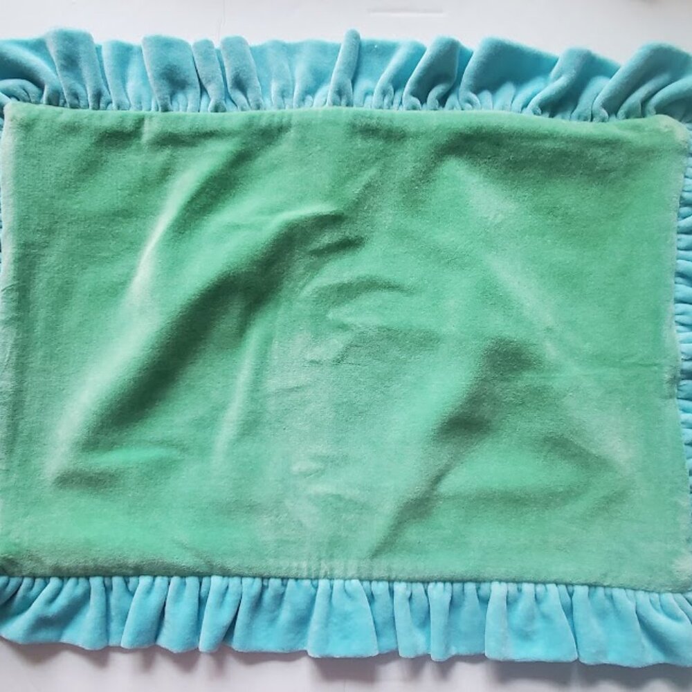 NEW Velvet Ruffle Throw pillows - Picture 2 of 11